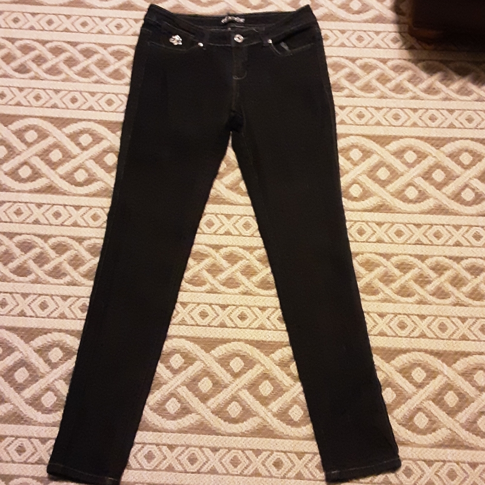 LADIES DEREON JEANS